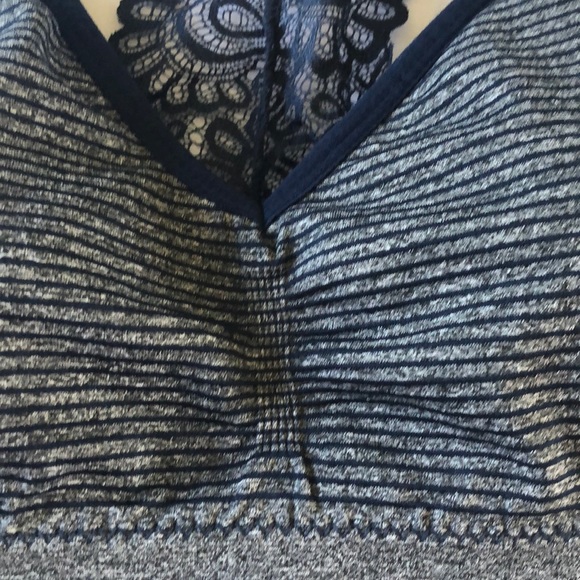 Stripped Lace Bralette - Picture 7 of 10